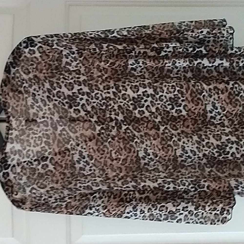 Jordan Taylor V Neck Leopard Print Long sleeve Beach Cover up M - Picture 8 of 10